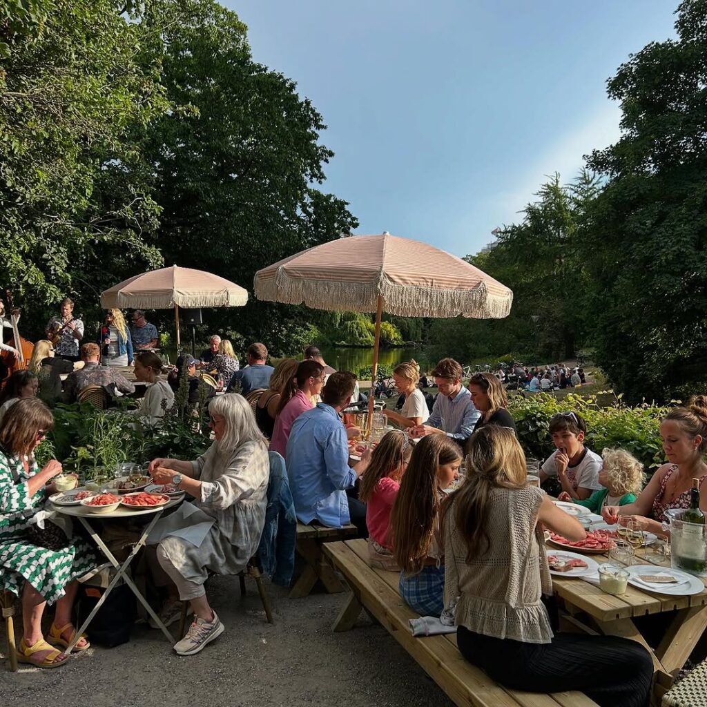 Forår i Ørstedsparken i København i påsken